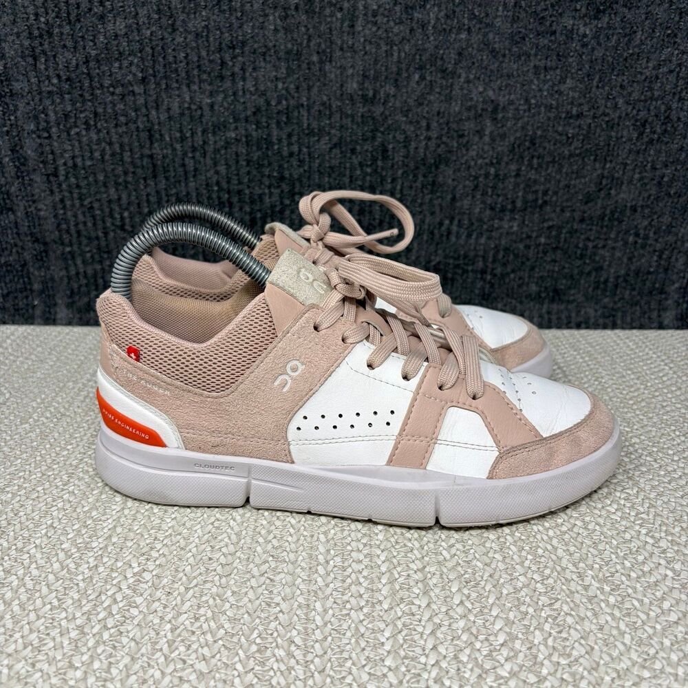 On Cloud The Roger Clubhouse White Dusty Rose Pink Athletic Shoes Women’s 6.5
